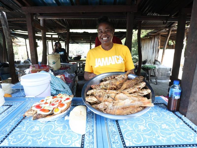Jamajka ponownie zaprasza turystów: wyspa odbudowana po huraganie Melissa i gotowa na przyjęcie gości